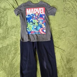 Boy's Marvel Avengers Gray T-Shirt with Children's Place Blue Sweatpants.